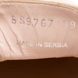 Pre Owned حذاء سليبرز ميو ميو سموكينغ فيونكة جلد لامع بيج مقاس 39