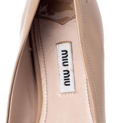 Pre Owned Miu Miu Beige Patent Leather Crystal Embellished Ballet Flats Size 37