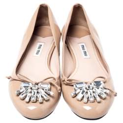 Pre Owned Miu Miu Beige Patent Leather Crystal Embellished Ballet Flats Size 37