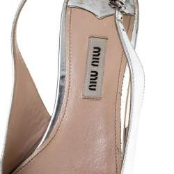 Miu Miu Silver Patent Leather Pointed Toe Slingback Flat Slides Size 36.5