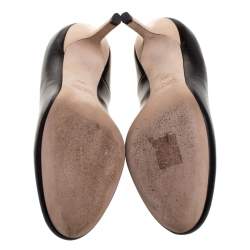 مملوكة مسبقًا حذاء كعب عالي ميو ميو مقدمة مستديرة جلد ثنائي اللون مقاس 36.5