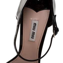 Pre Owned صندل ميو ميو سير كاحل  كعب مزخرف كريستال جلد لامع أسود مقاس 39.5