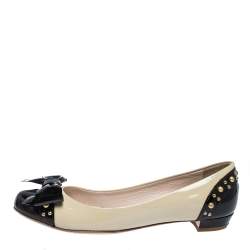 Pre Owned Miu Miu Beige/Black Studded Patent Leather Bow Ballet Flats Size 37