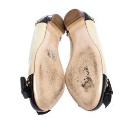 Pre Owned Miu Miu Beige/Black Studded Patent Leather Bow Ballet Flats Size 37