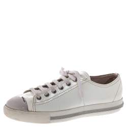 Pre Owned Miu Miu White Patent Leather Metal Cap Toe Lace Up Sneakers Size 38.5