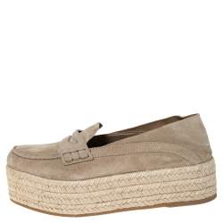 Pre Owned حذاء لوفرز إٍسبادريل ميو ميو مزين بسير بيني و بنعل سميك سويدي بيج مقاس 38