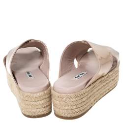 Pre Owned صندل ميو ميو بسيور متعاكسه و بنعل سميك إسبادريل و بمقدمة مفتوحة جلد لامع بيج مقاس 38