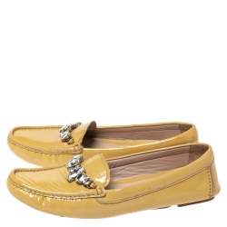 Miu Miu Pale Yellow Patent Leather Crystal Embellished Slip On Loafer Size 40.5