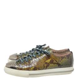 مملوكة مسبقًا Miu Miu Green Python Print Glossy Leather Studded Cap Toe Sneakers Size 40
