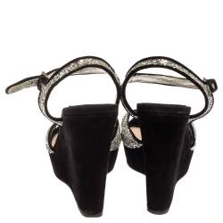 Pre Owned صندل ميو ميو مقدمة مفتوحة و سير كاحل كعب روكي  سويدي و غليتر كوارس أسود و فضي مقاس 37