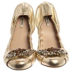 Pre Owned Miu Miu Metallic Gold Leather Crystal Embellished Scrunch Flats Size 38.5