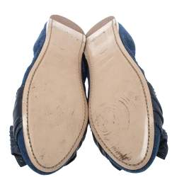 Pre Owned حذاء فلات باليه ميو ميو مجعد فيونكة جلد ودنيم أزرق مقاس 40.5 