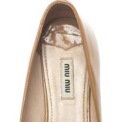 Pre Owned Miu Miu Beige Patent Leather Crystal Embellished Ballet Flats Size 38