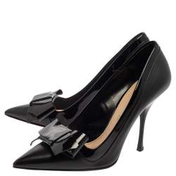 Pre Owned Miu Miu Patent And Leather Bow Pointed Toe Pumps Size 36