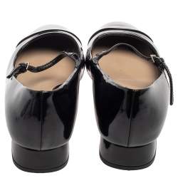 Pre Owned حذاء باليرينا فلات ميو ميو ماري جين جلد أسود لامع مقاس 35.5