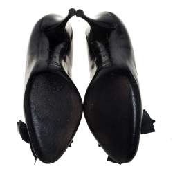 مملوكة مسبقًا Miu Miu Black Patent Leather Bow Pumps Size 38