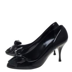 مملوكة مسبقًا Miu Miu Black Patent Leather Bow Pumps Size 38