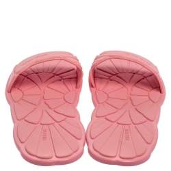 مملوكة مسبقًا صندل سلايد ميو ميو مطاط وردي مقاس 41