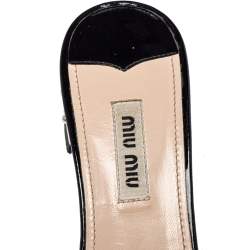 Pre Owned Miu Miu Black Patent Leather Bow Crystal Embellished Open Toe Sandals Size 36