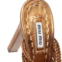 Pre Owned صندل إسبادريل ميو ميو جلد ذهبي كعب مربع سميك مقاس 36