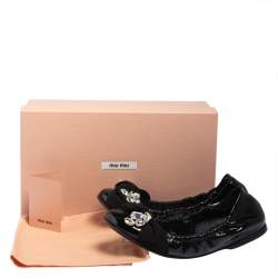 Pre Owned Miu Miu Black Patent Crystal Embellished Scrunch Ballet Flats Size 37.5
