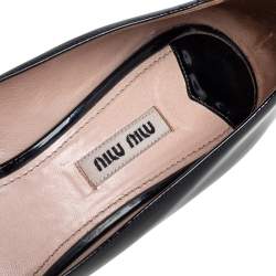 مملوكة مسبقًا Miu Miu Black Patent Leather Crystal Embellished Block Heel Peep Toe Pumps Size 38