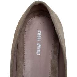 Pre Owned Miu Miu Beige Suede Metal Cap Toe Platform Slip On Sneakers Size 41