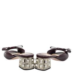 مملوكة مسبقًا صندل سلايد ميو ميو فيونكة جلد لامع عنابي مقاس 38