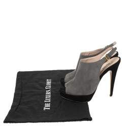 Pre Owned صندل ميو ميو سويدي رصاصي/أسود نعل سميك مقدمة مفتوحة حزام للكاحل مقاس 36.5