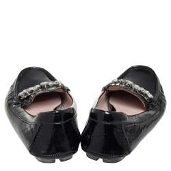 Pre Owned حذاء لوفرز ميو ميو جلد أسود لامع بزخارف كريستال مقاس 38