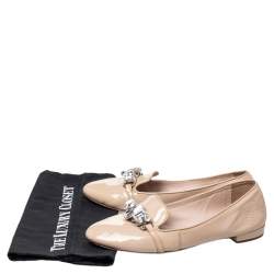 Miu Miu Beige Patent Leather Crystal Embellished Smoking Slippers Size 39 