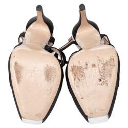 Pre Owned صندل ميو ميو ساتان أسود مزخرف كريستال قصات مفرغة سير حرف تي مقاس 37