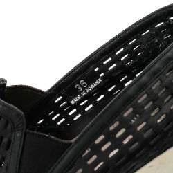 مملوكة مسبقًا Miu Miu Black Leather Metal Cap Toe Platform Slip On Sneakers Size 36