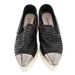 مملوكة مسبقًا Miu Miu Black Leather Metal Cap Toe Platform Slip On Sneakers Size 36