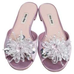 Pre Owned حذاء سلايد ميو ميو فلات مقدمة مفتوحة مزخرف كريستال ساتان وردى مقاس36.5  