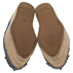 Pre Owned حذاء لوفرز ميو ميو نعل سميك إسبادريل دنيم أزرق مزخرف مقاس 37 