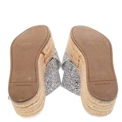 مملوكة مسبقًا صندل إسبادريل ميو ميو قماش غليتر فضي وجلد فويل نعل سميك مقاس39