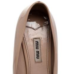 Pre Owned Miu Miu Beige Patent Leather Crystal Embellished Block Heel Pumps Size 39