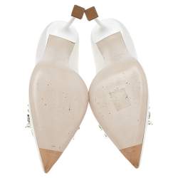 Pre Owned حذاء كعب عالي ميو ميو ساتان أبيض مزخرف مقدمة مدببة مقاس 38 
