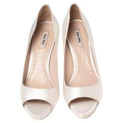 Pre Owned Miu Miu White Satin Peep Toe Pumps Size 38.5