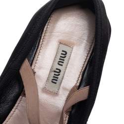 مملوكة مسبقًا Miu Miu Black Satin Mary Jane Ballet Flats Size 37