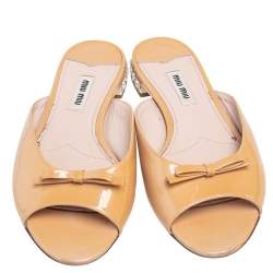 Miu Miu Beige Patent Leather Bow Detail Jeweled Heel Sandals Size 36.5 