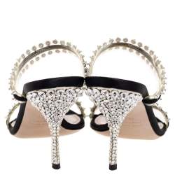 مملوكة مسبقًا صندل سلايد ميوميو بى فى سى وساتان مزخرف كريستالات أسود مقاس 40.5