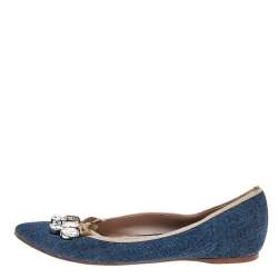 Pre Owned حذاء باليرينا فلات ميو ميو دنيم أزرق مزخرف كريستال مقاس 41