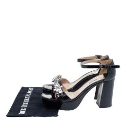 مملوكة مسبقًا Miu Miu Black Patent Leather Crystal Embellished Platform Ankle Strap Sandals Size 39