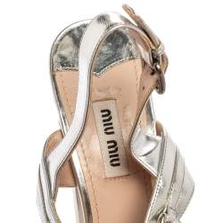 مملوكة مسبقًا Miu Miu Silver Leather Crystal Embellished Block Heel Platform Sandals Size 38