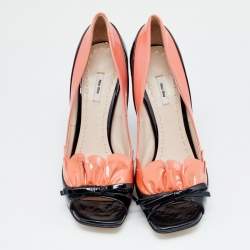 Miu Miu Black/Pink Patent Leather Bow Open Toe Pumps Size 40