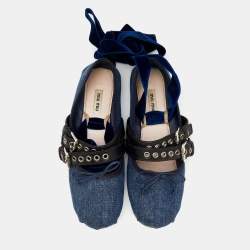 Pre Owned حذاء فلات باليه ميو ميو جلد ودنيم أزرق / أسود مزين بإبزيم مقاس 39.5