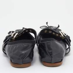 مملوكة مسبقًا Miu Miu Black Leather Buckle Ballet Flats Size 38