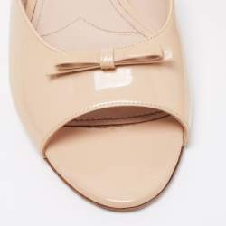 Pre Owned Miu Miu Beige Patent Leather Bow Crystal Embellished Heel Flat Slides Size 39